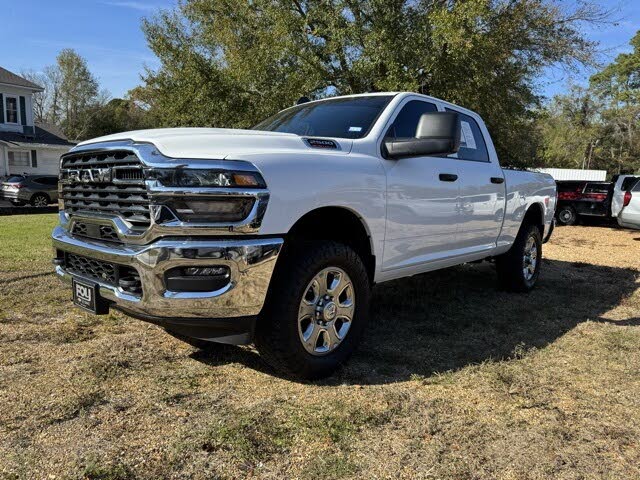 2025 RAM 2500 Tradesman Crew Cab 4WD