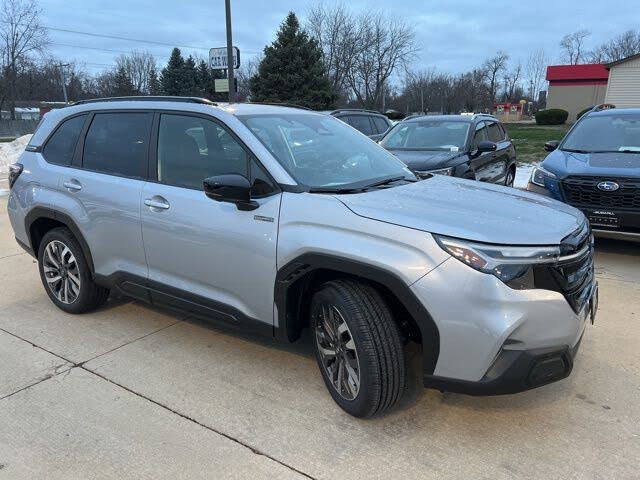 2025 Subaru Forester Hybrid Touring AWD