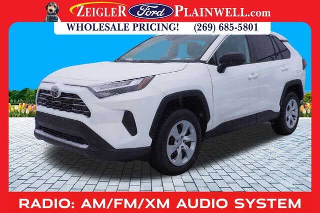 2025 Toyota RAV4 LE FWD
