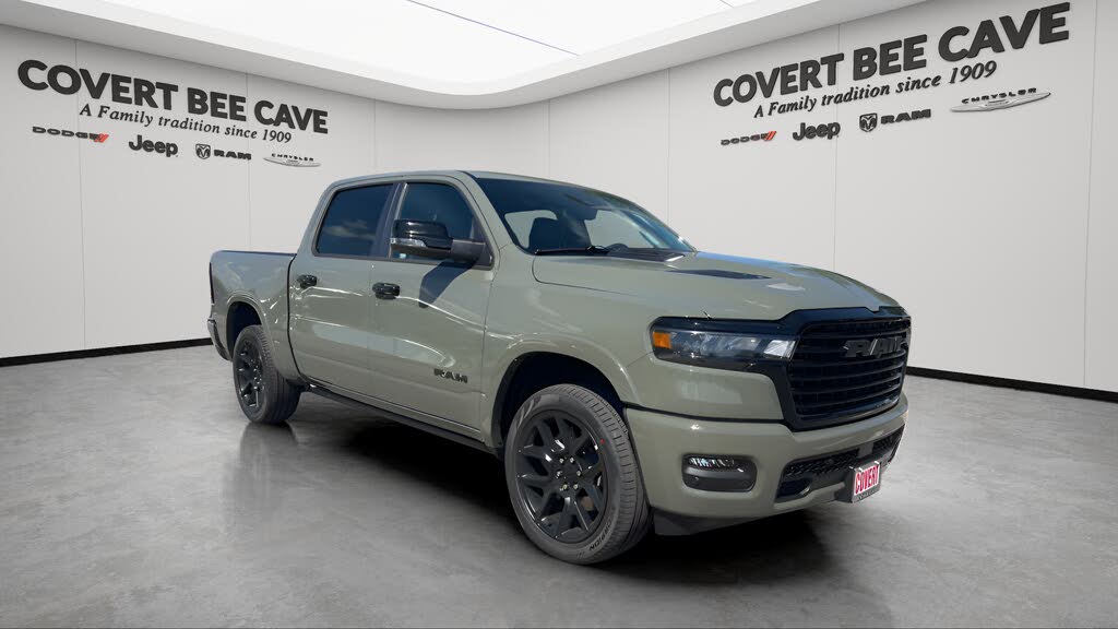 2026 RAM 1500 Laramie Crew Cab 4WD