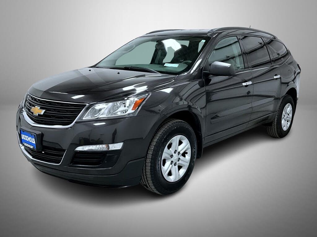 2017 Chevrolet Traverse LS FWD