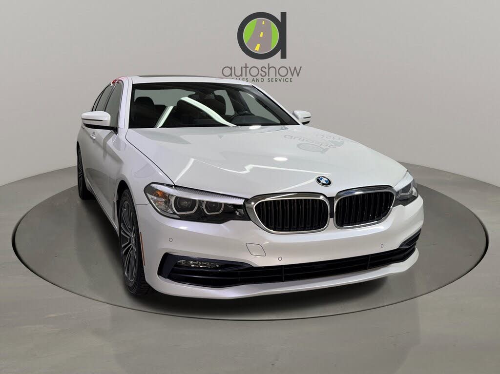 2018 BMW 5 Series 530i Sedan RWD