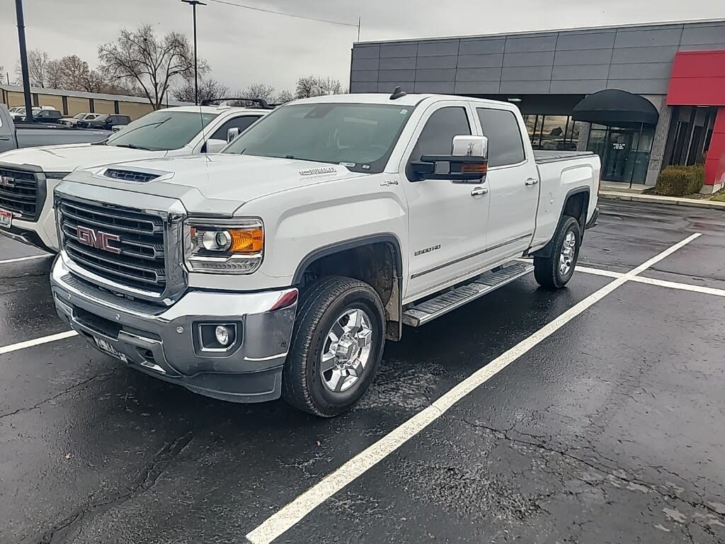 2018 GMC Sierra 2500HD SLT Crew Cab SB 4WD