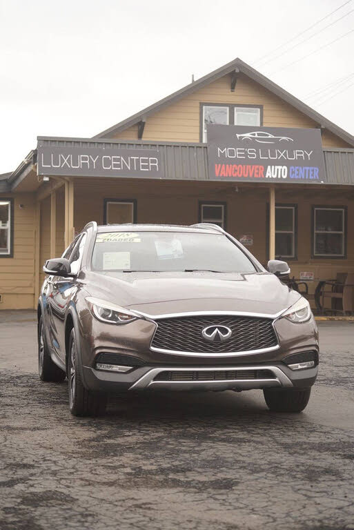 2018 INFINITI QX30 Premium AWD