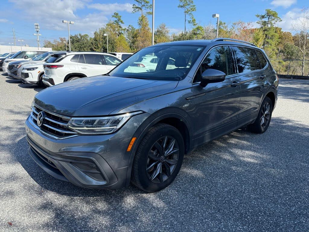 2022 Volkswagen Tiguan SE FWD