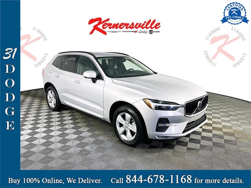 2022 Volvo XC60 B5 Momentum AWD