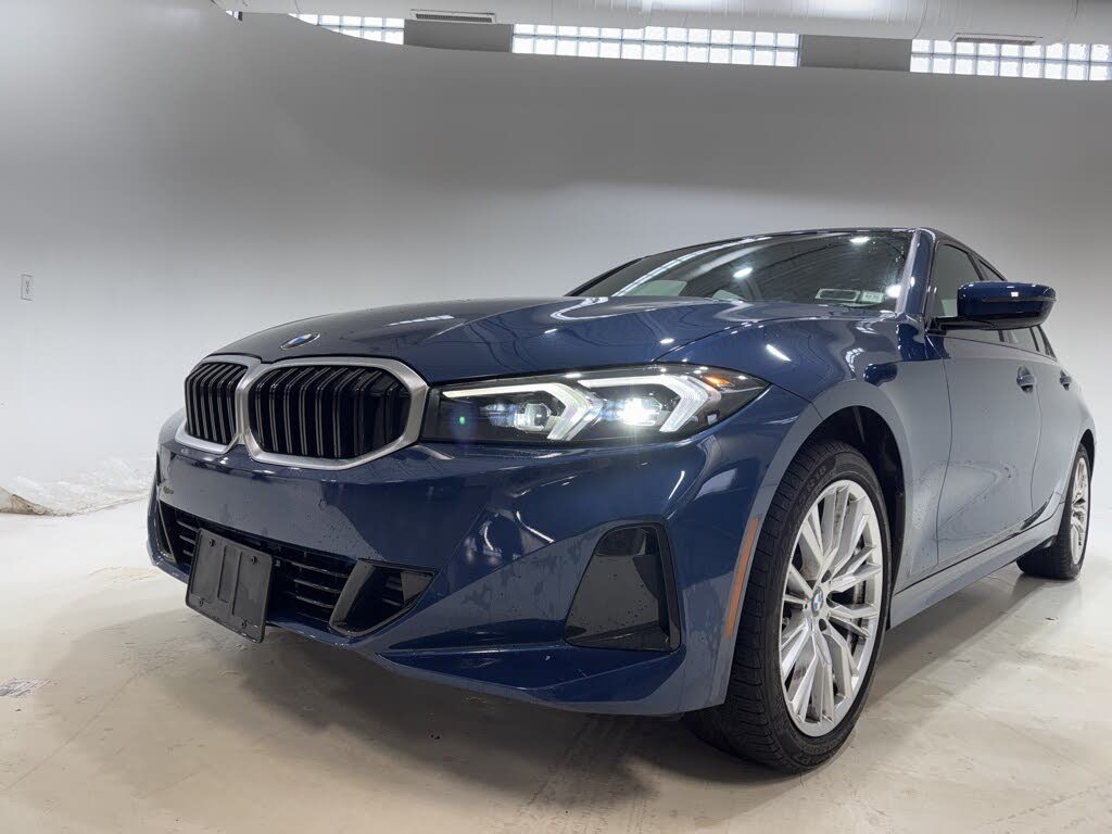 2023 BMW 3 Series 330i xDrive AWD