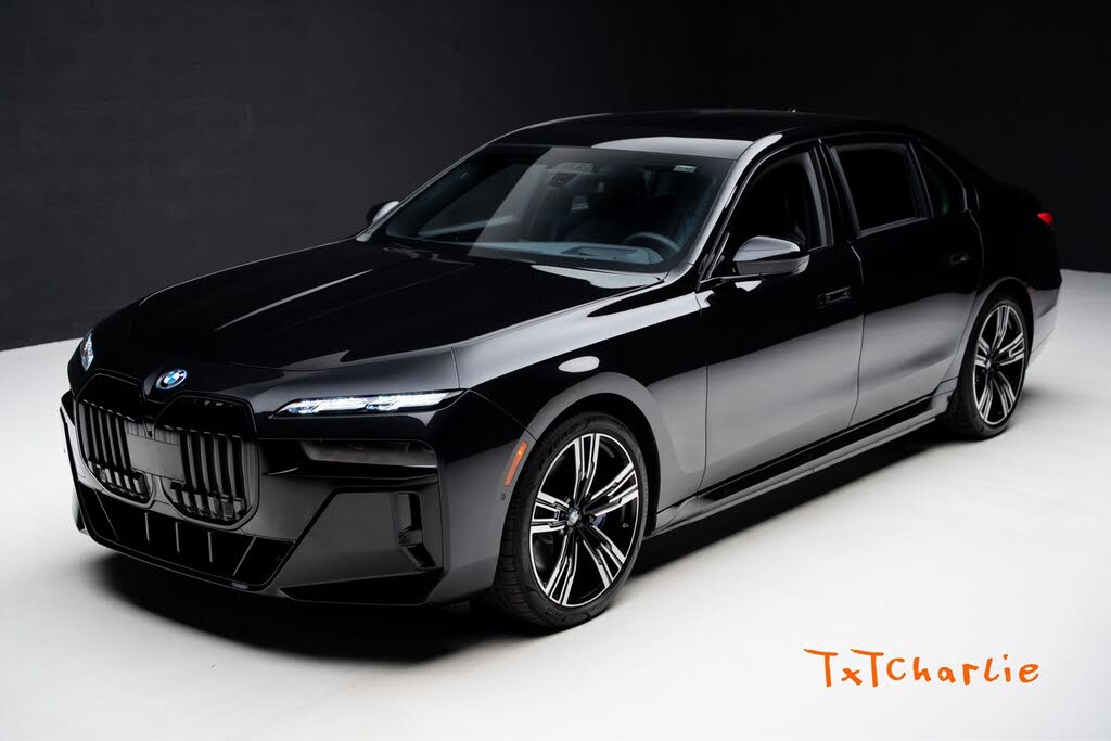 2023 BMW i7 xDrive60 AWD