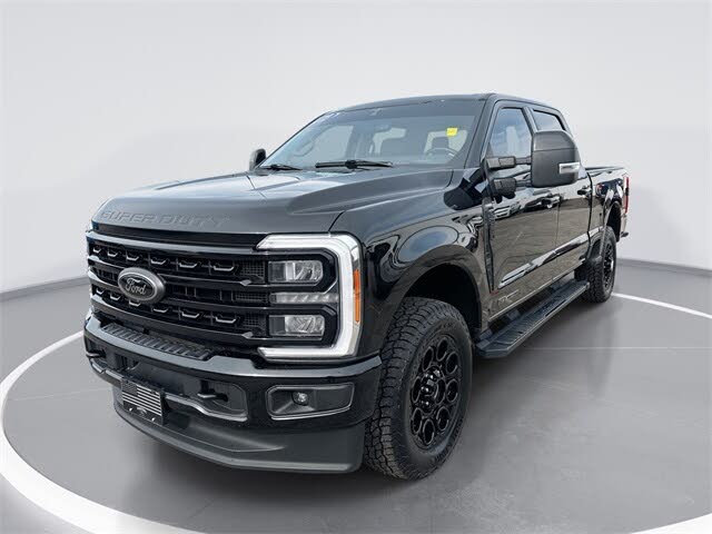 2023 Ford F-250 Super Duty Lariat Crew Cab 4WD