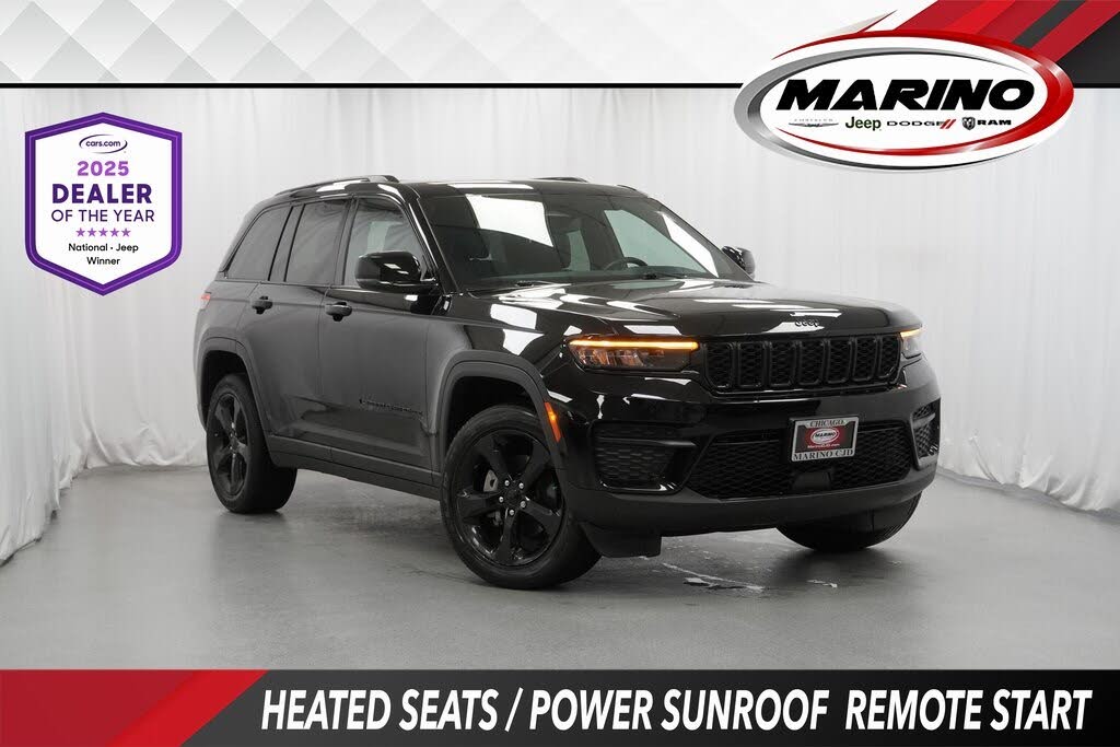 2023 Jeep Grand Cherokee Altitude 4WD