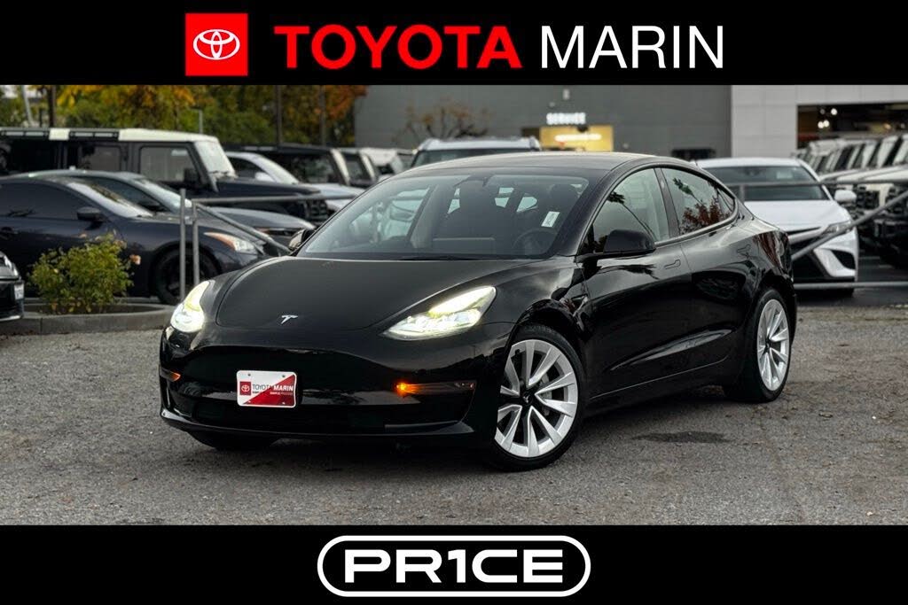 2023 Tesla Model 3 RWD