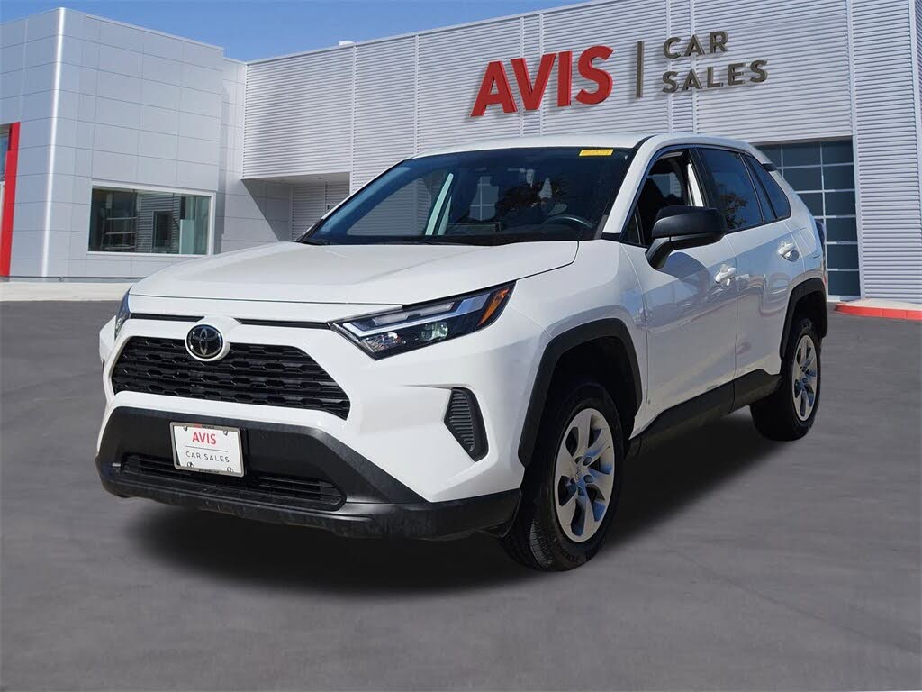 2023 Toyota RAV4 LE FWD