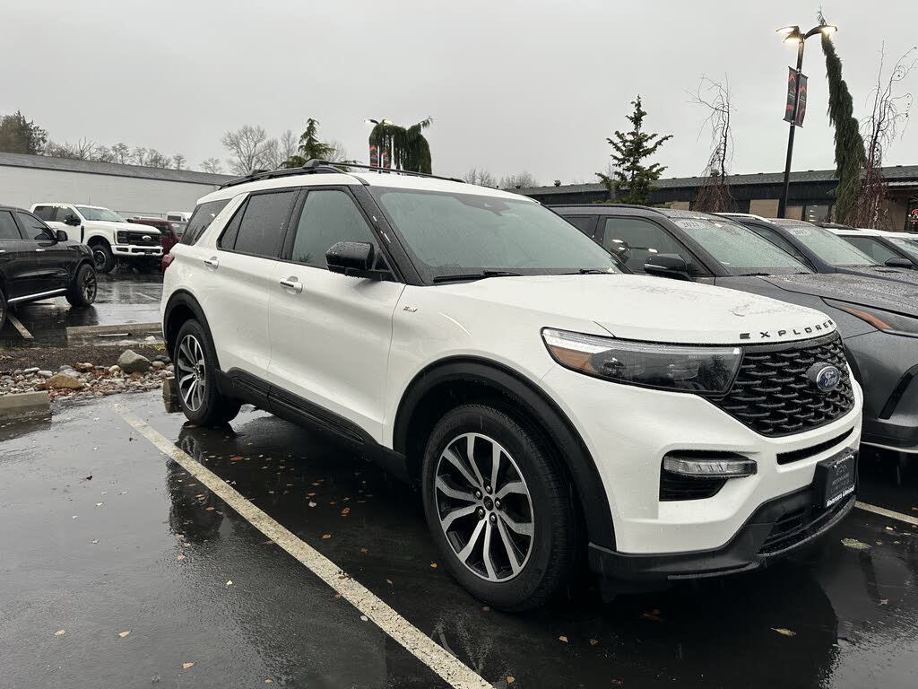2024 Ford Explorer ST-Line AWD