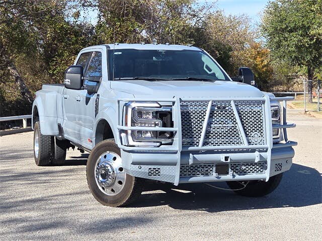 2024 Ford F-450 Super Duty Lariat Crew Cab LB DRW 4WD