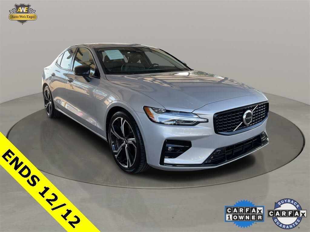 2024 Volvo S60 B5 Core Dark Theme AWD