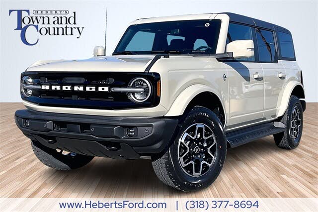 2025 Ford Bronco Outer Banks 4-Door 4WD
