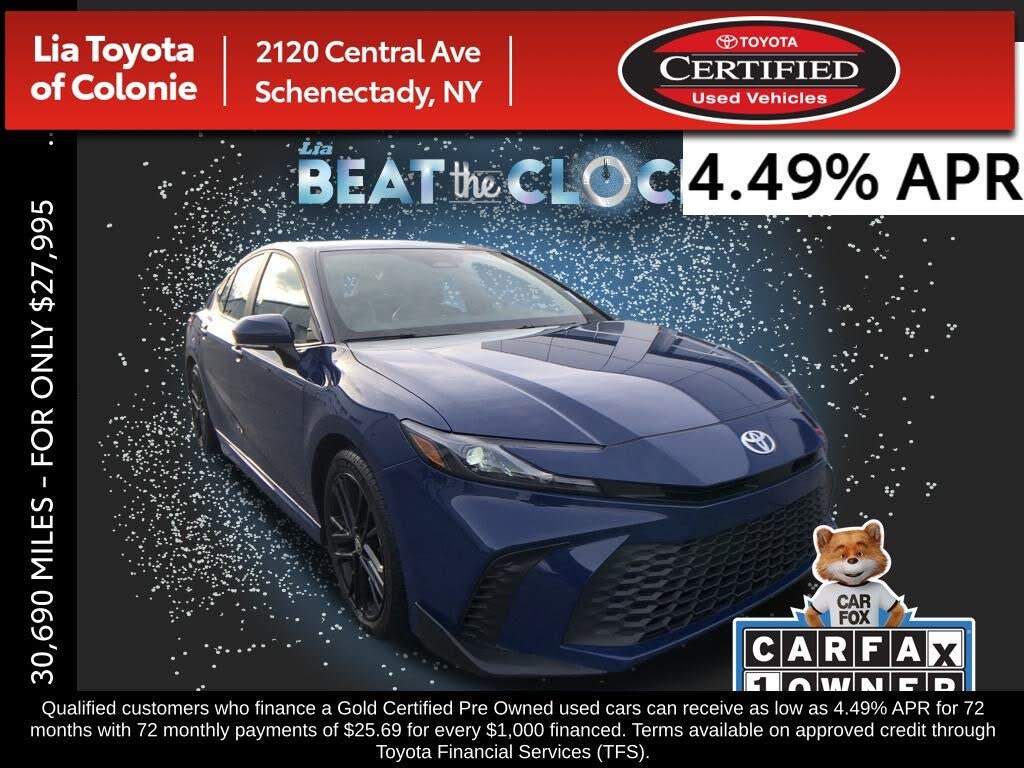 2025 Toyota Camry SE FWD