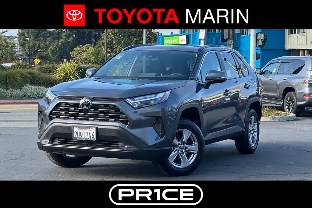 2025 Toyota RAV4 XLE AWD