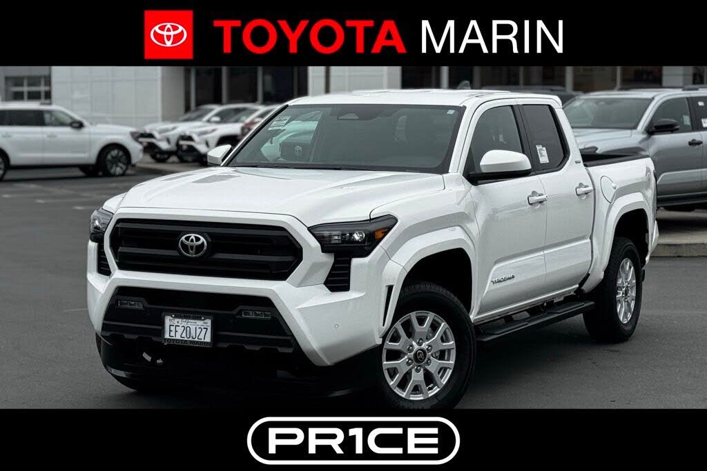 2025 Toyota Tacoma SR5 Double Cab 4WD