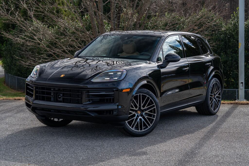 2026 Porsche Cayenne AWD