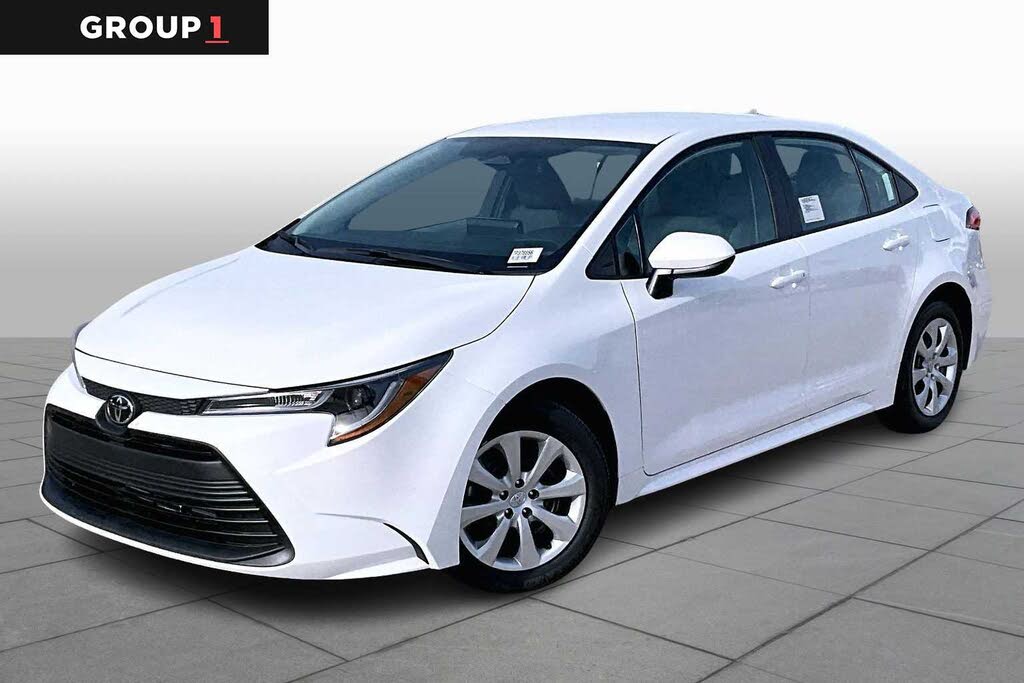 2026 Toyota Corolla LE FWD