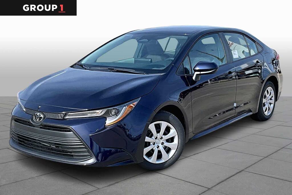 2026 Toyota Corolla LE FWD