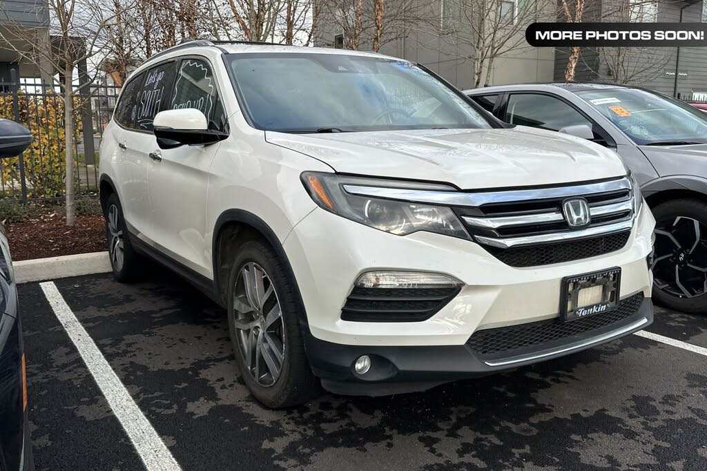 2017 Honda Pilot Touring AWD