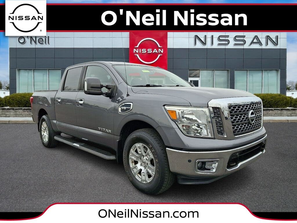 2017 Nissan Titan SV Crew Cab 4WD