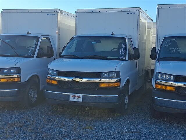 2024 Chevrolet Express Chassis 3500 Cutaway 139