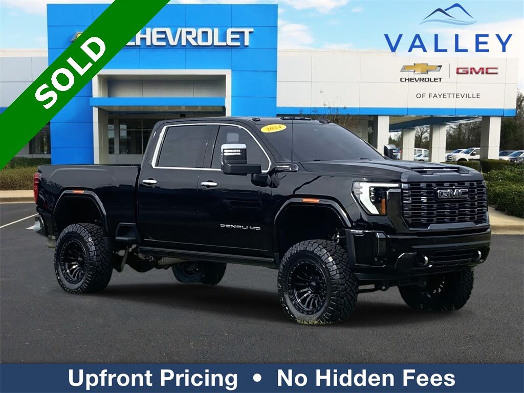 2024 GMC Sierra 3500HD Denali Ultimate Crew Cab 4WD