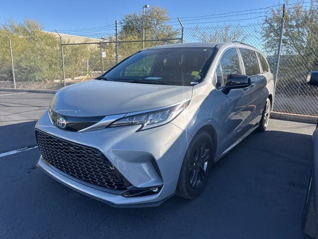 2024 Toyota Sienna XSE 7-Passenger AWD