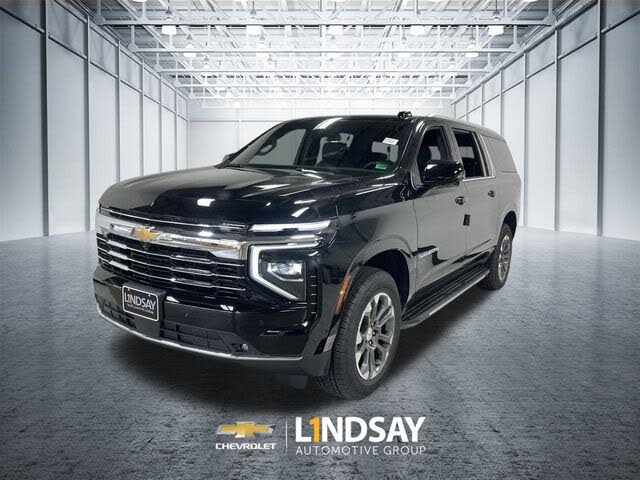 2026 Chevrolet Suburban LT 4WD
