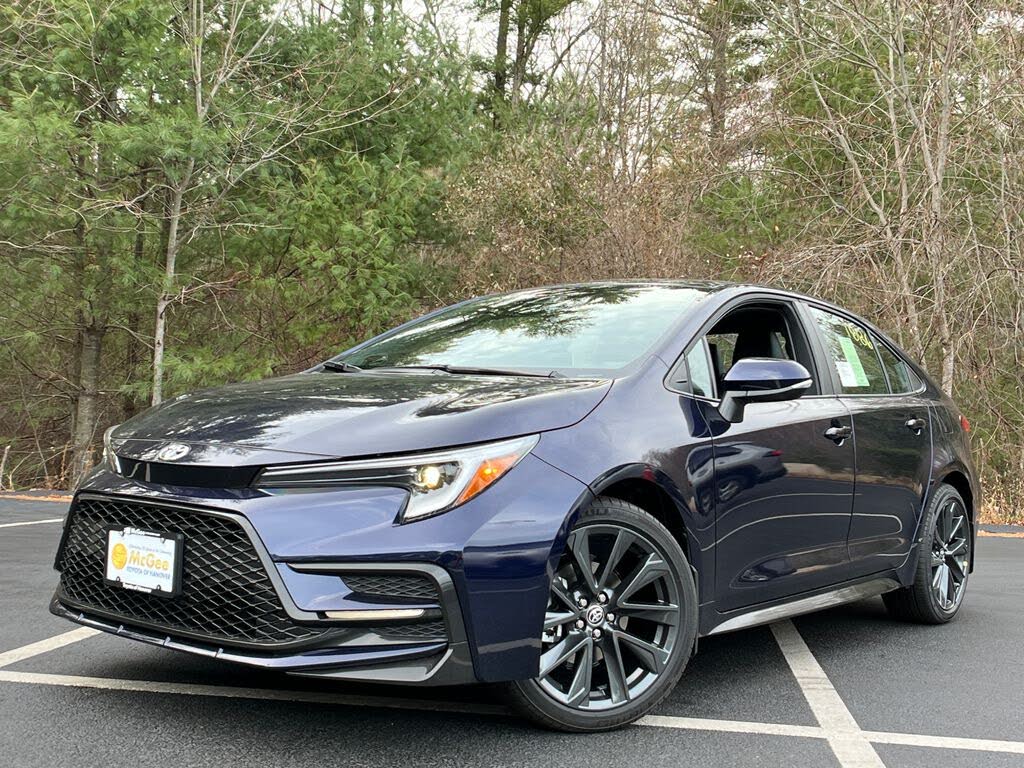 2026 Toyota Corolla XSE FWD