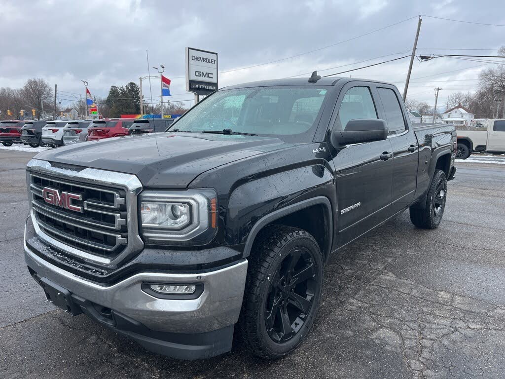 2018 GMC Sierra 1500 SLE Double Cab 4WD