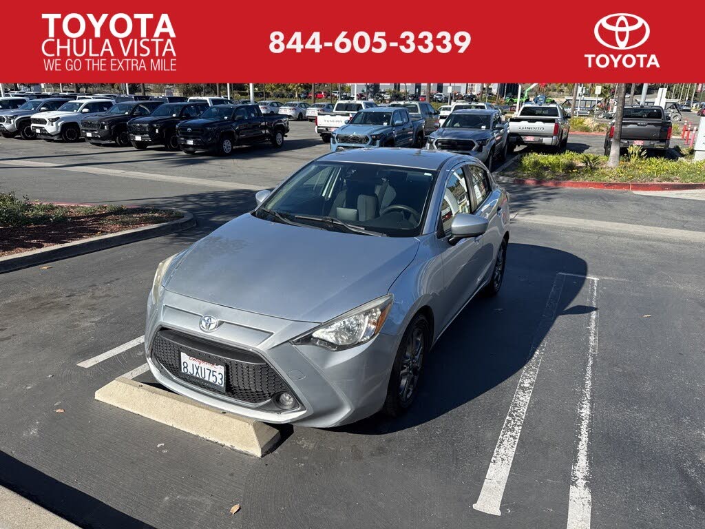 2019 Toyota Yaris LE Sedan FWD