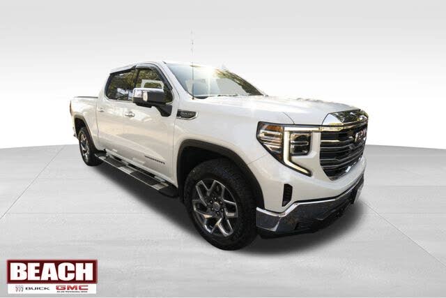 2022 GMC Sierra 1500 SLT Crew Cab 4WD