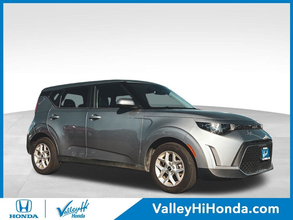 2023 Kia Soul LX FWD