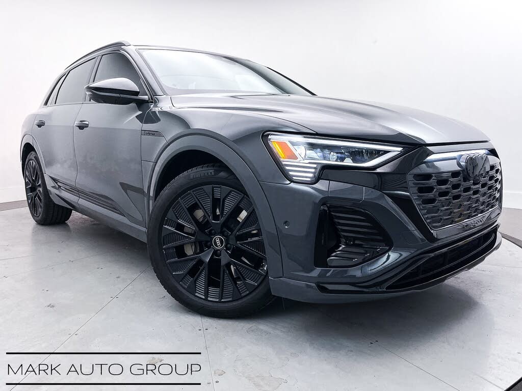 2024 Audi Q8 e-tron quattro Prestige AWD