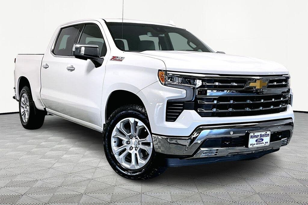 2024 Chevrolet Silverado 1500 LTZ Crew Cab 4WD