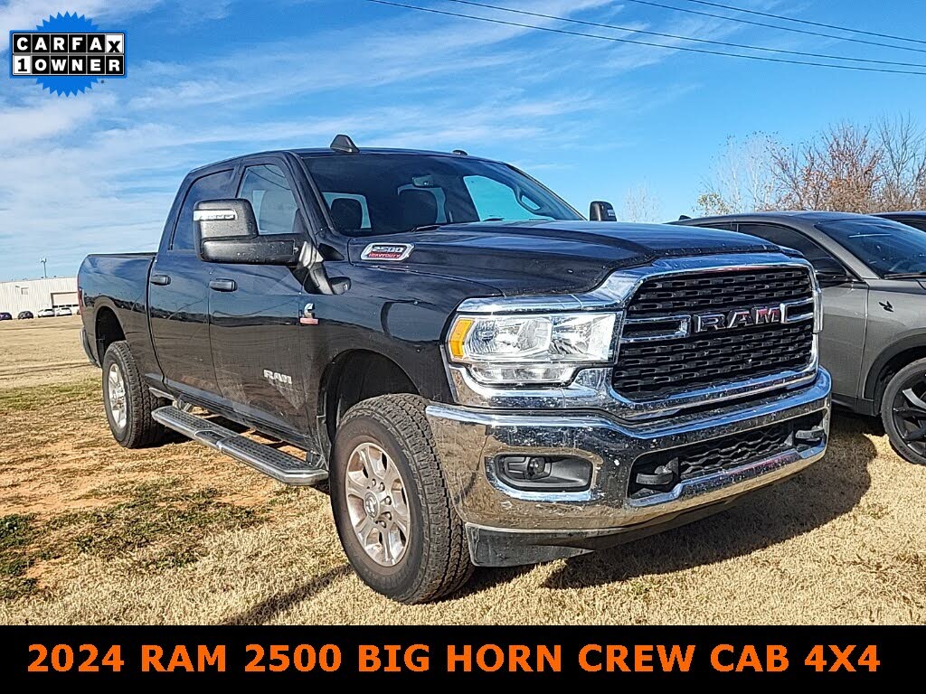 2024 RAM 2500 Big Horn Crew Cab 4WD