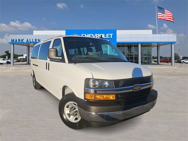 2025 Chevrolet Express 3500 LT Extended RWD
