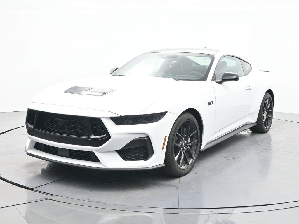 2025 Ford Mustang GT Fastback RWD