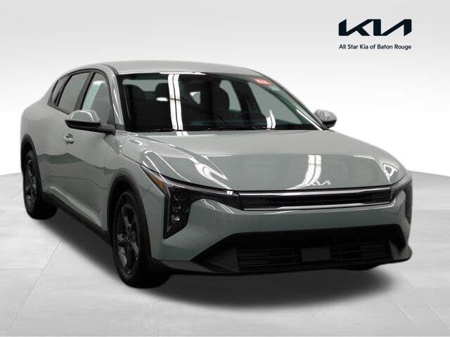 2025 Kia K4 LXS FWD