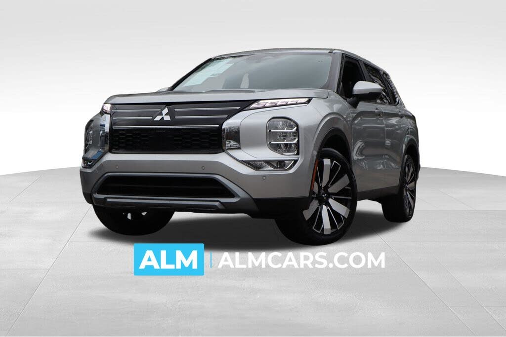 2025 Mitsubishi Outlander SE FWD