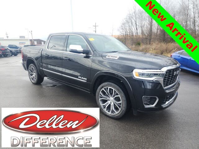 2025 RAM 1500 Tungsten Crew Cab 4WD