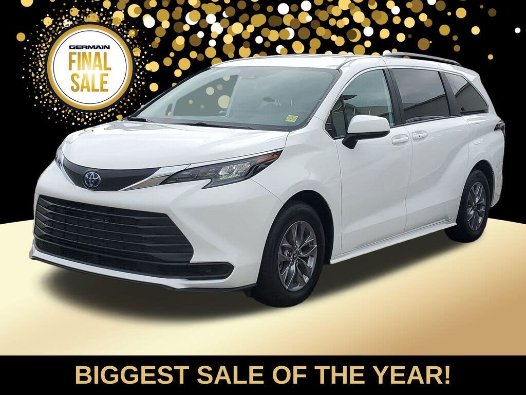 2025 Toyota Sienna LE 8-Passenger FWD