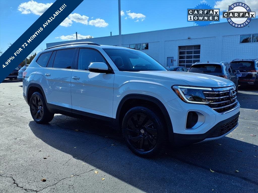 2025 Volkswagen Atlas SE FWD with Technology