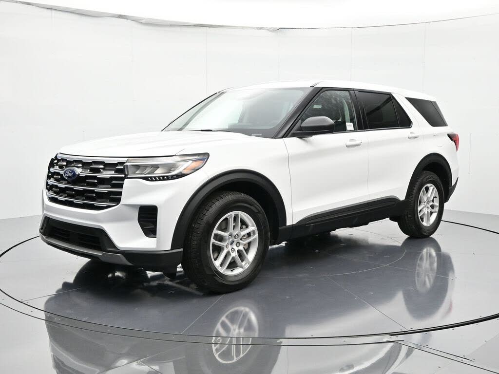 2026 Ford Explorer Active RWD