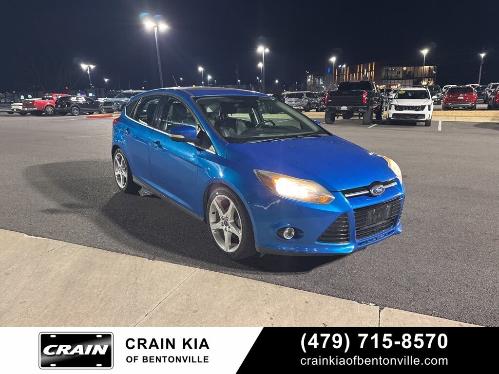 2012 Ford Focus Titanium Hatchback