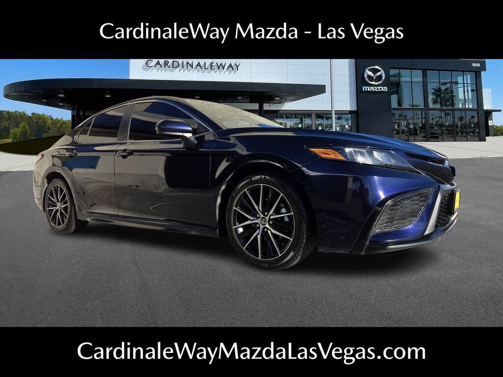 2021 Toyota Camry SE FWD